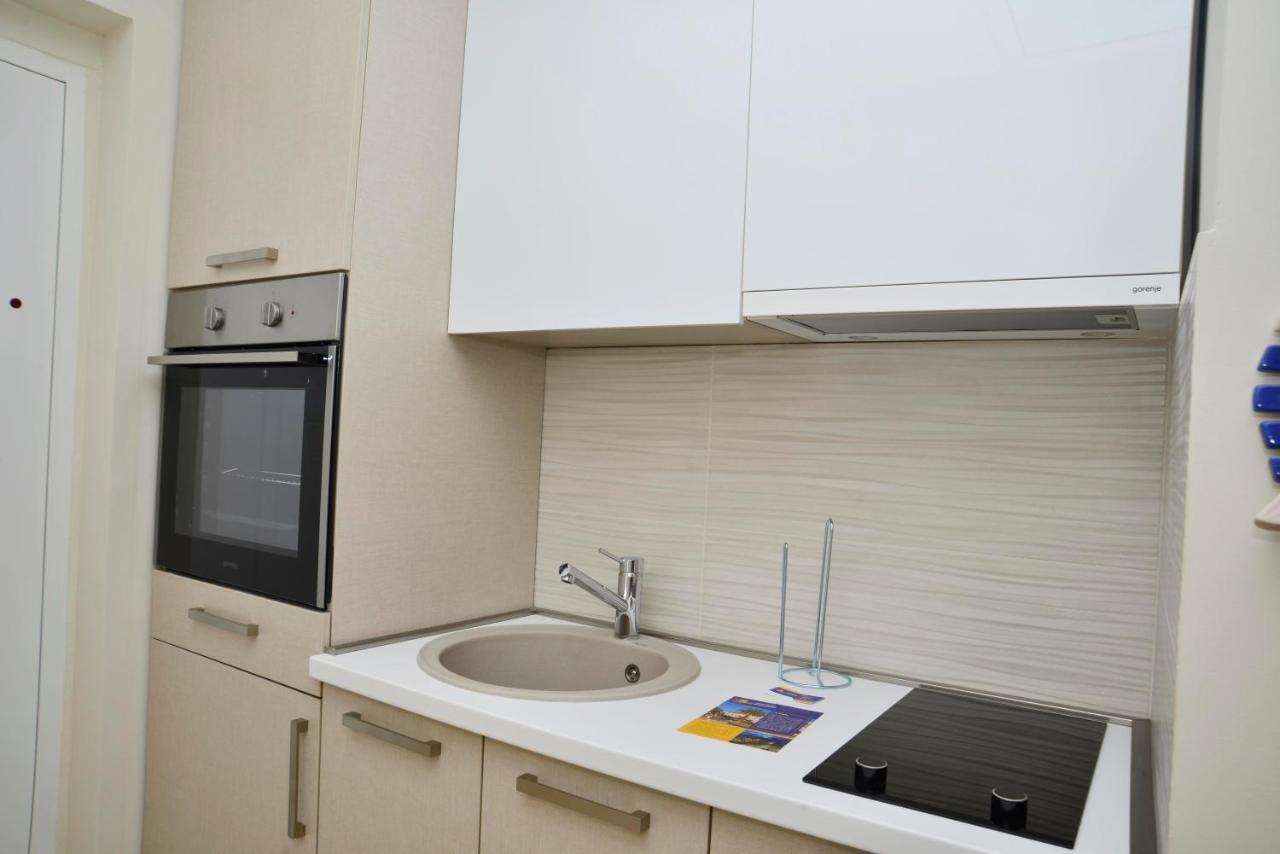 Apartman Bradasevic Tivat Exterior foto