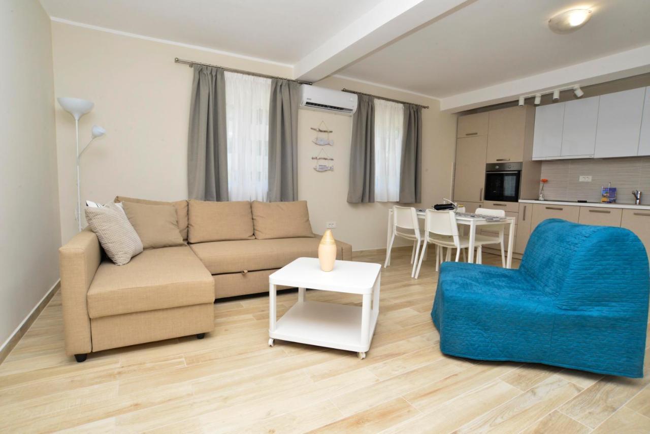 Apartman Bradasevic Tivat Exterior foto