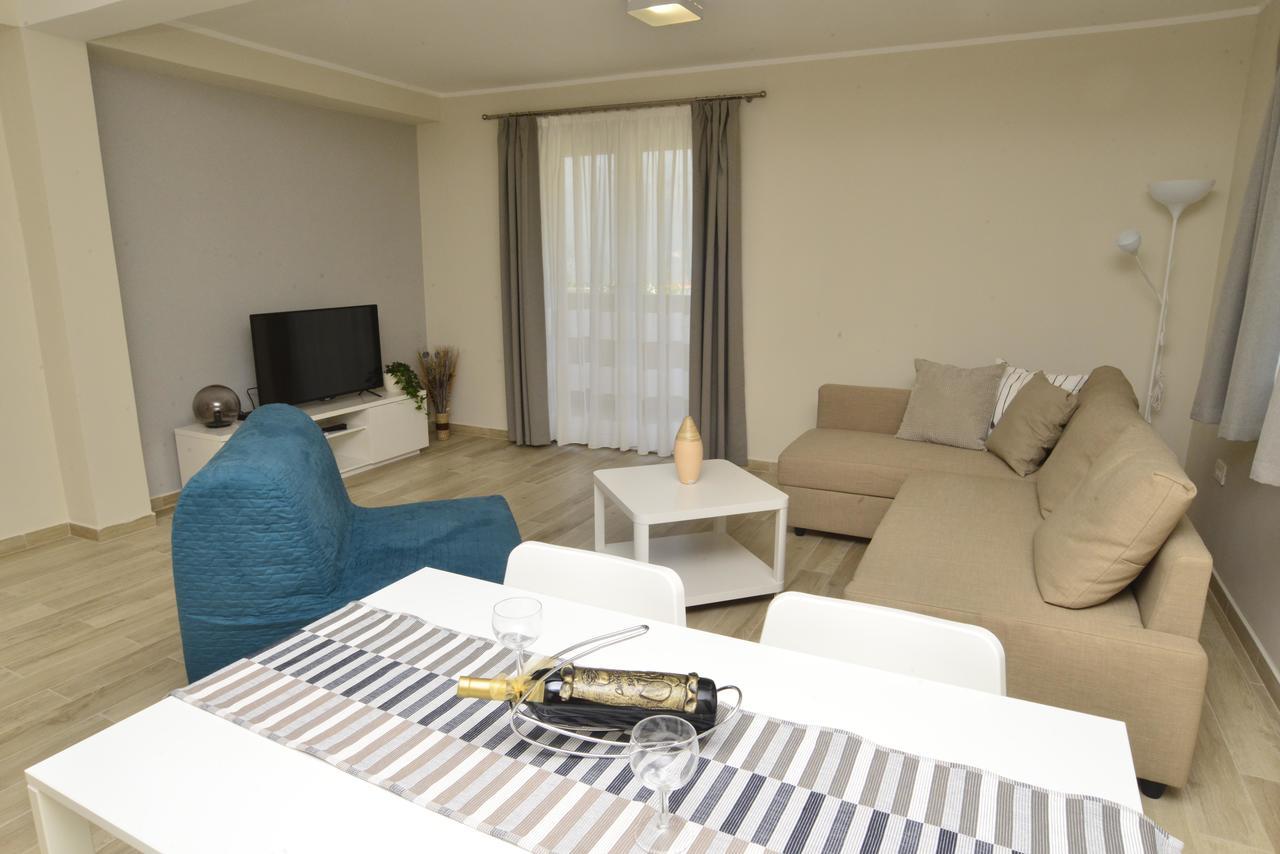 Apartman Bradasevic Tivat Exterior foto