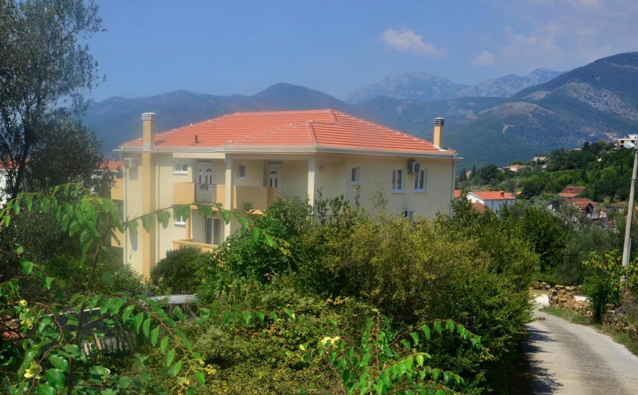 Apartman Bradasevic Tivat Exterior foto