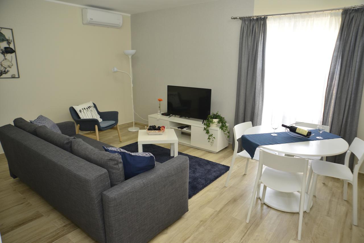 Apartman Bradasevic Tivat Exterior foto